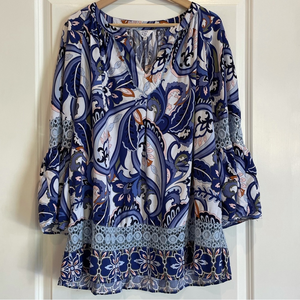Crown & Ivy Curvy Women’s Blouse with 3/4 Sleeves